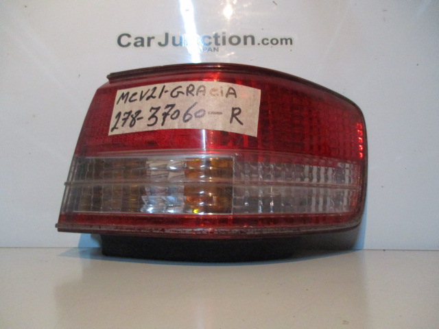 Used Toyota Gracia TAIL LAMP RIGHT